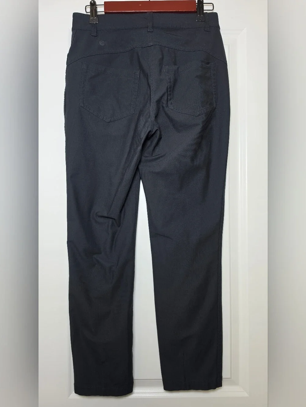 Lululemon Women's Black Stretch Performance Pants Size 6 | Office Career Travel